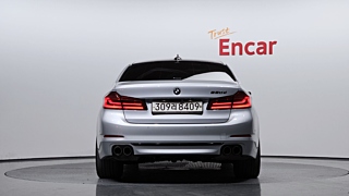 BMW 5-SERIES G30 2018