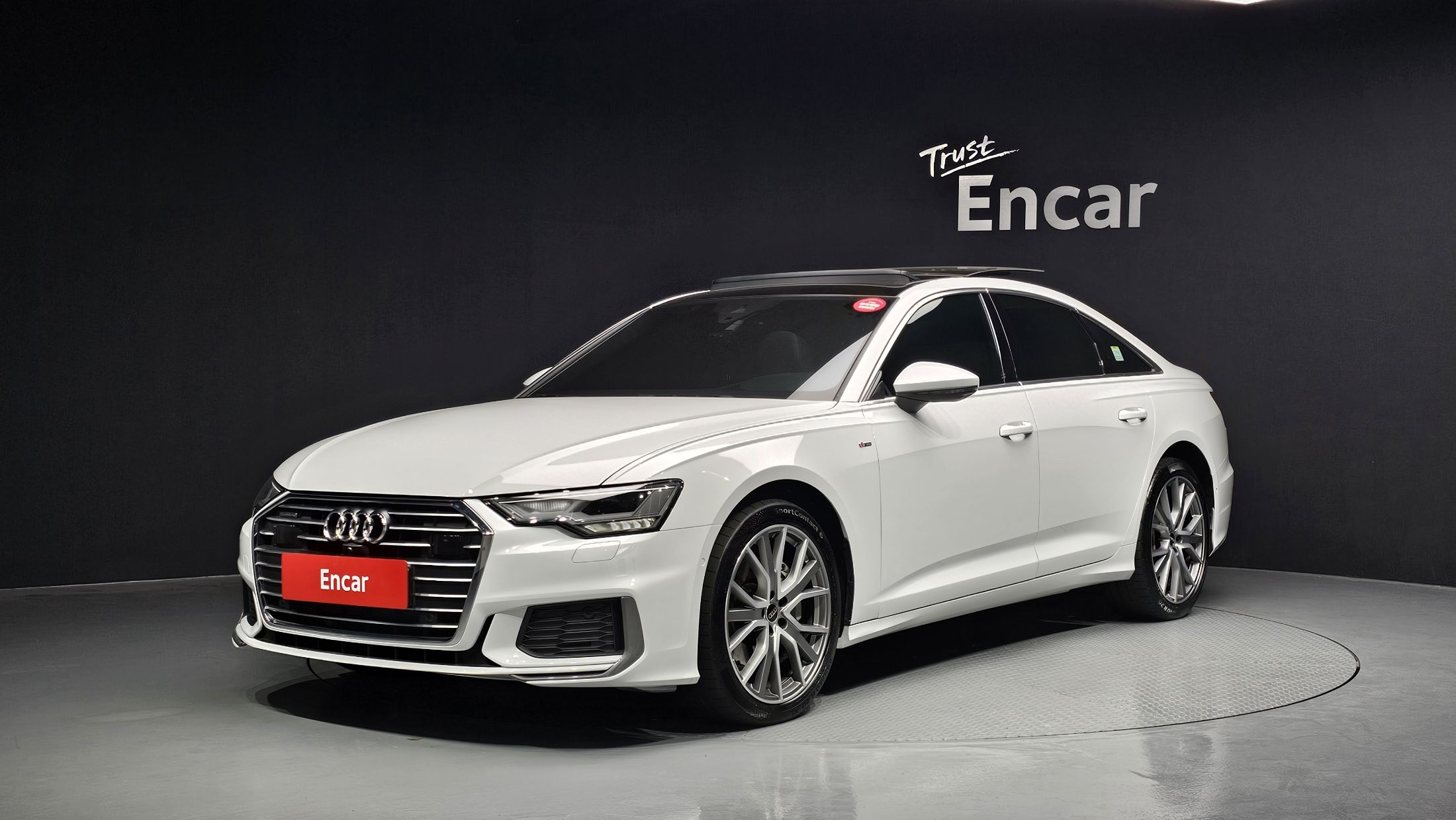 AUDI A6 C8