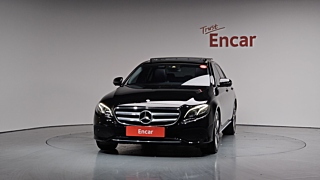 MERCEDES BENZ E-CLASS W213 2016