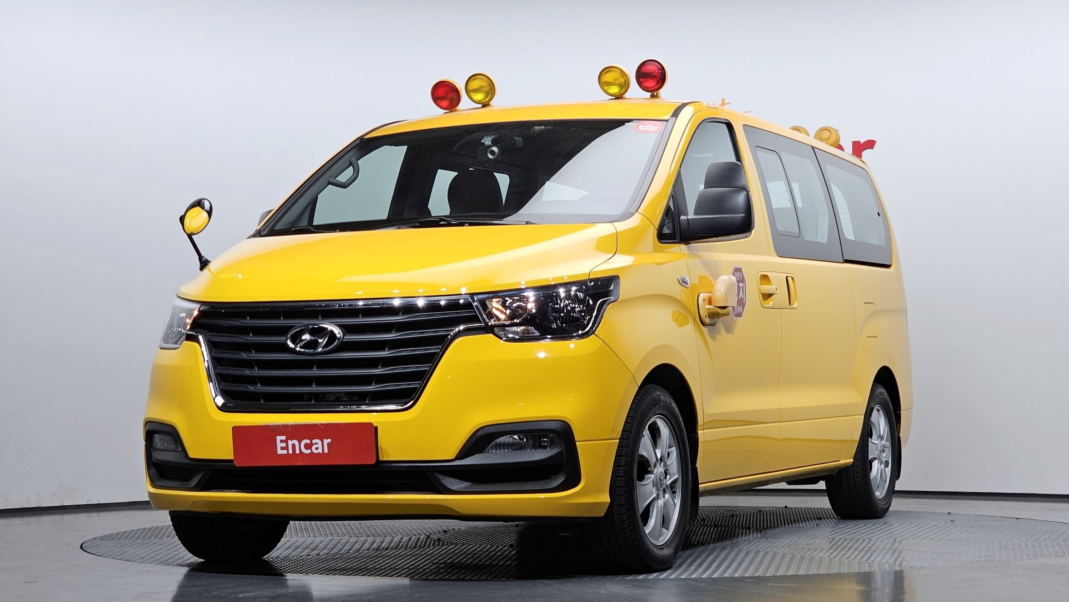 HYUNDAI STAREX GRAND