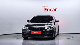 BMW 5-SERIES G30 2017
