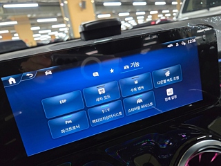 MERCEDES BENZ GLB-CLASS X247 2024