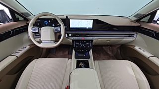 HYUNDAI GRANDEUR GN7 2023