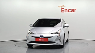 TOYOTA PRIUS 2018