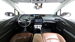 TOYOTA PRIUS 2018