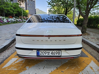 HYUNDAI GRANDEUR HYBRID GN7 2023