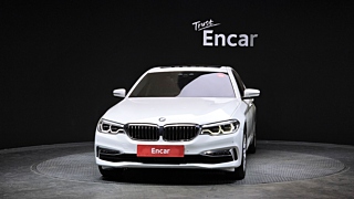 BMW 5-SERIES G30 2018
