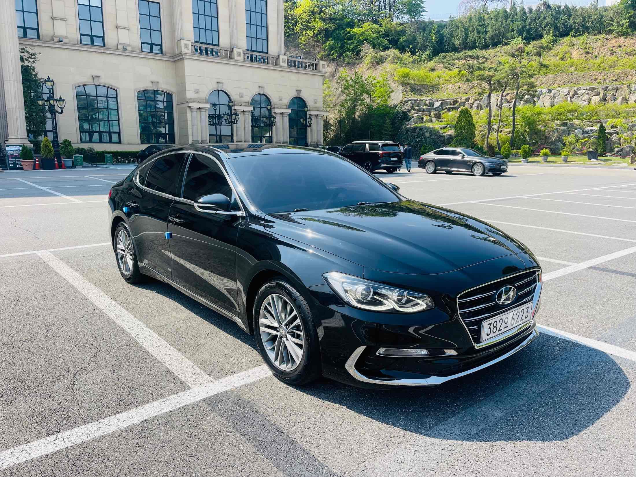 HYUNDAI GRANDEUR IG 2017