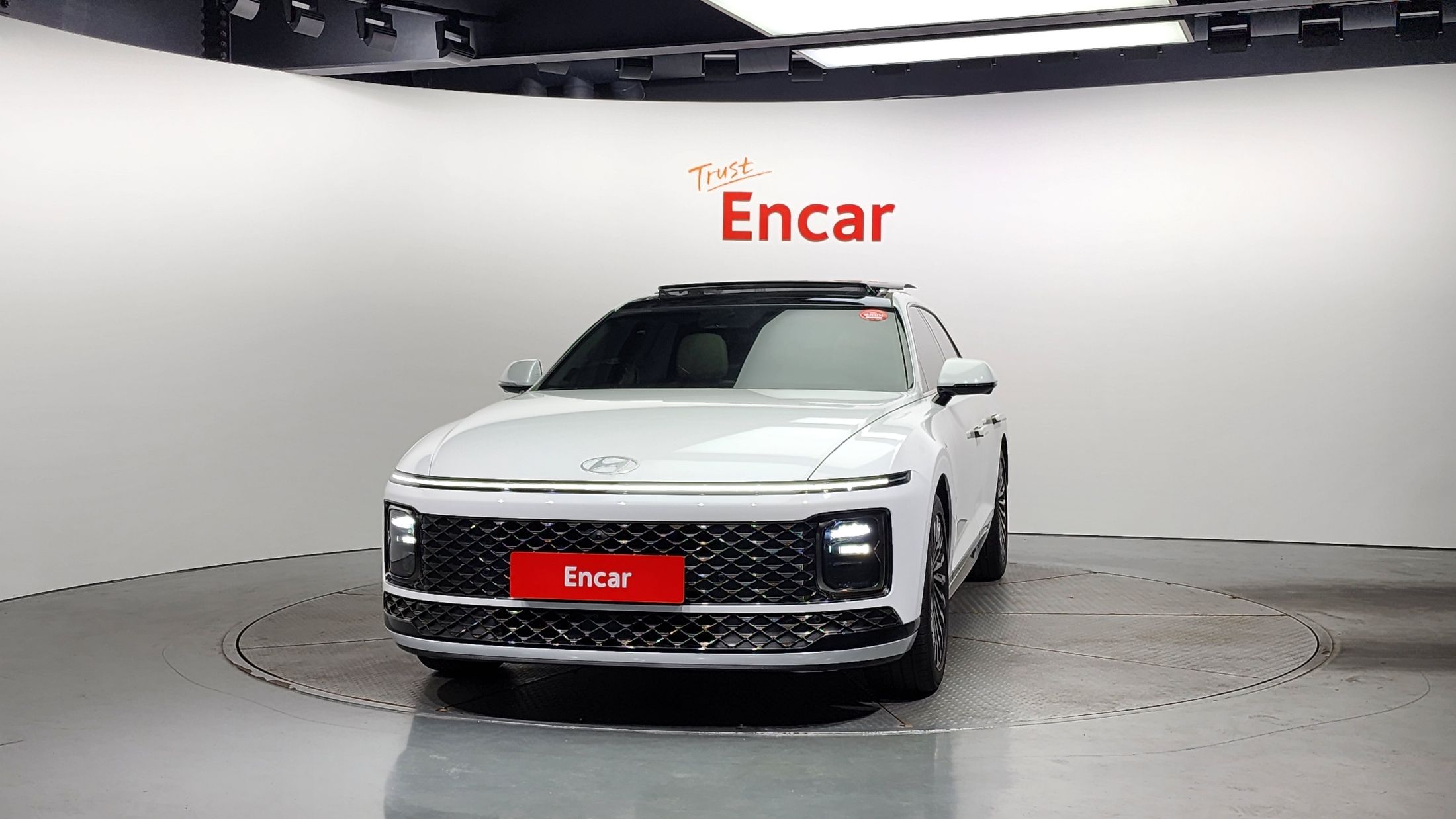 HYUNDAI GRANDEUR HYBRID GN7 2023