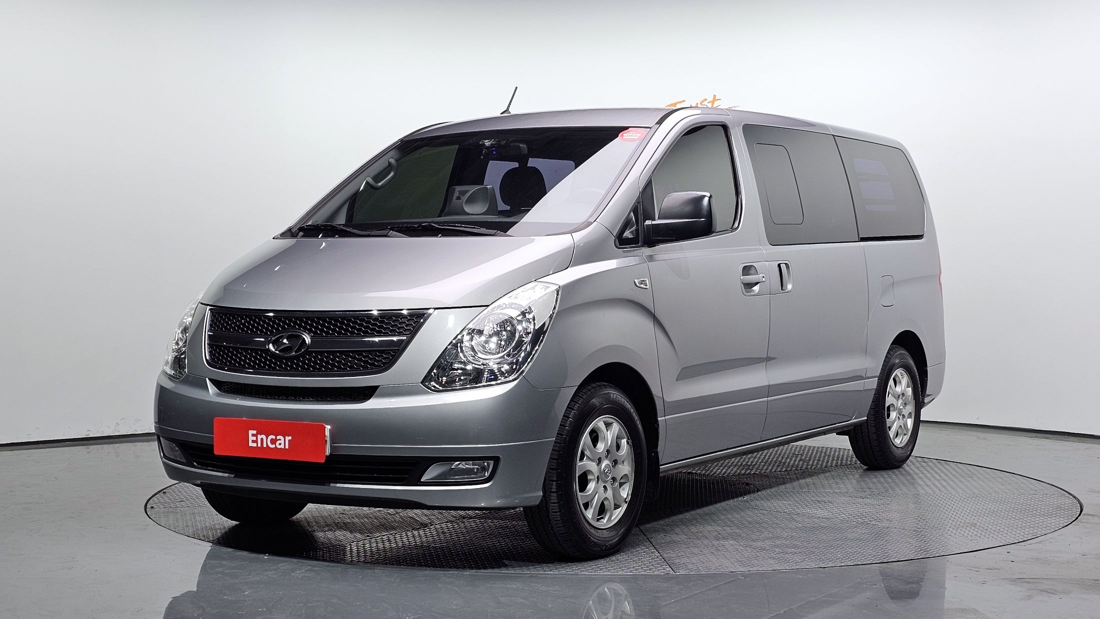 HYUNDAI STAREX GRAND