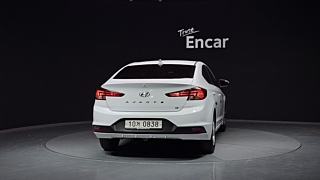 HYUNDAI AVANTE AD 2019
