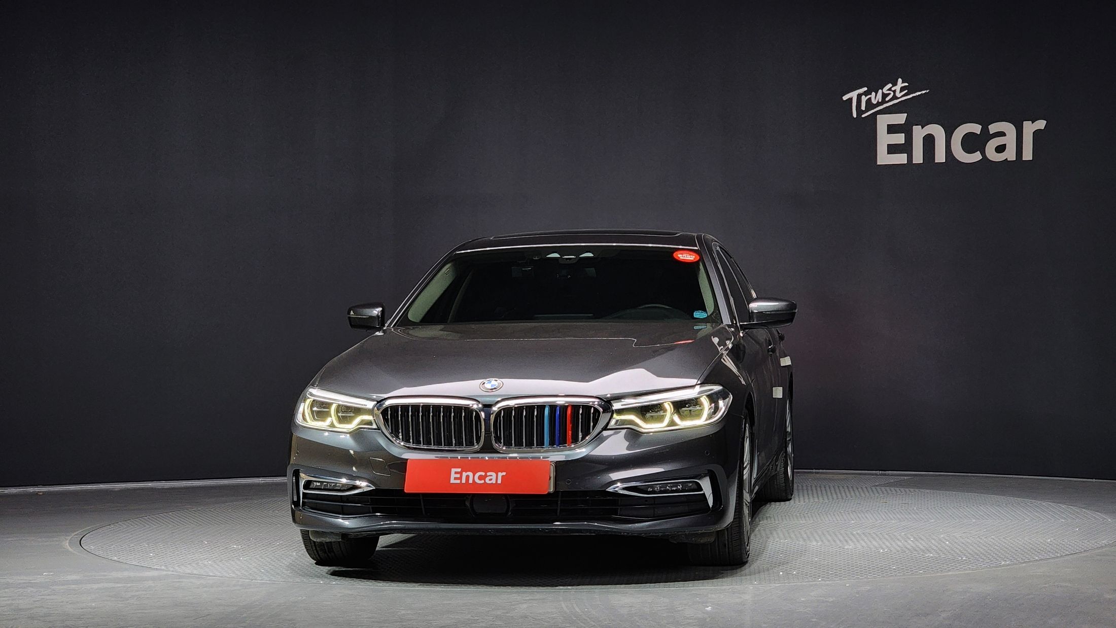 BMW 5-SERIES G30 2020