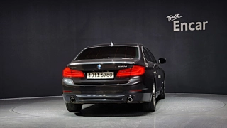BMW 5-SERIES G30 2020