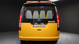 HYUNDAI STARIA 2023