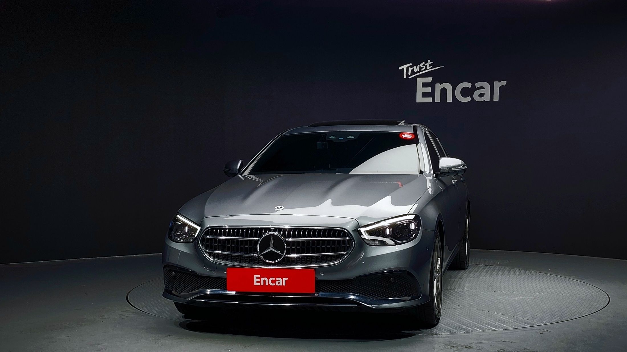 MERCEDES BENZ E-CLASS W213 2022