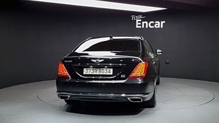 GENESIS EQ900 2017