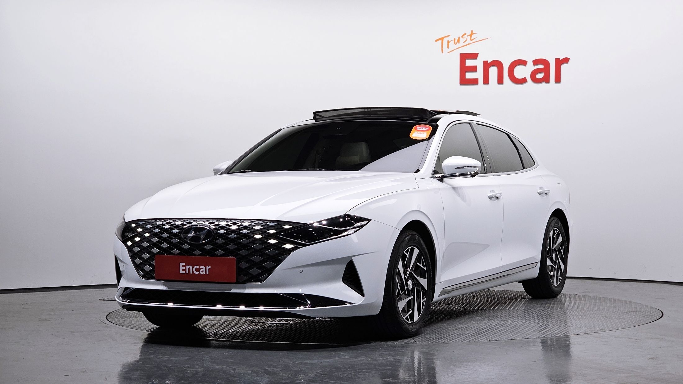 HYUNDAI GRANDEUR IG HYBRID