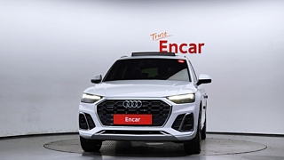 AUDI Q5 FY 2022