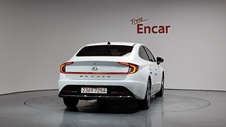 HYUNDAI SONATA DN8 2022