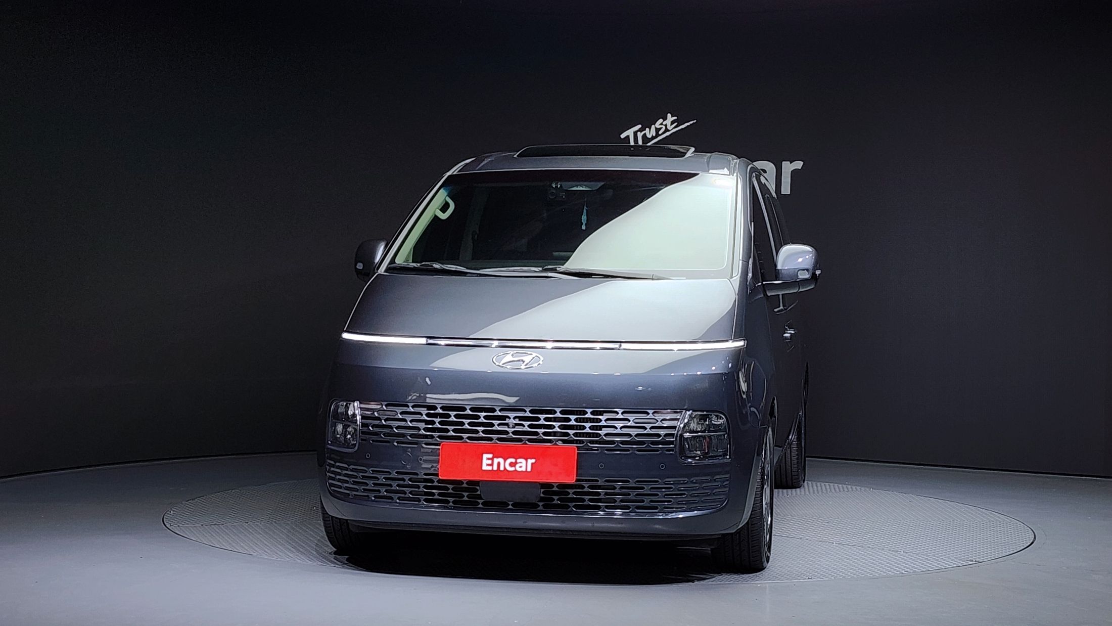 HYUNDAI STARIA 2021