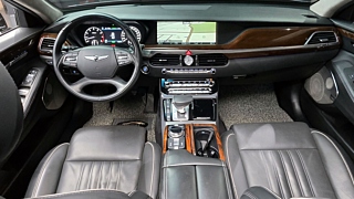 GENESIS EQ900 2018