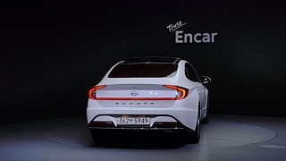HYUNDAI SONATA DN8 2019