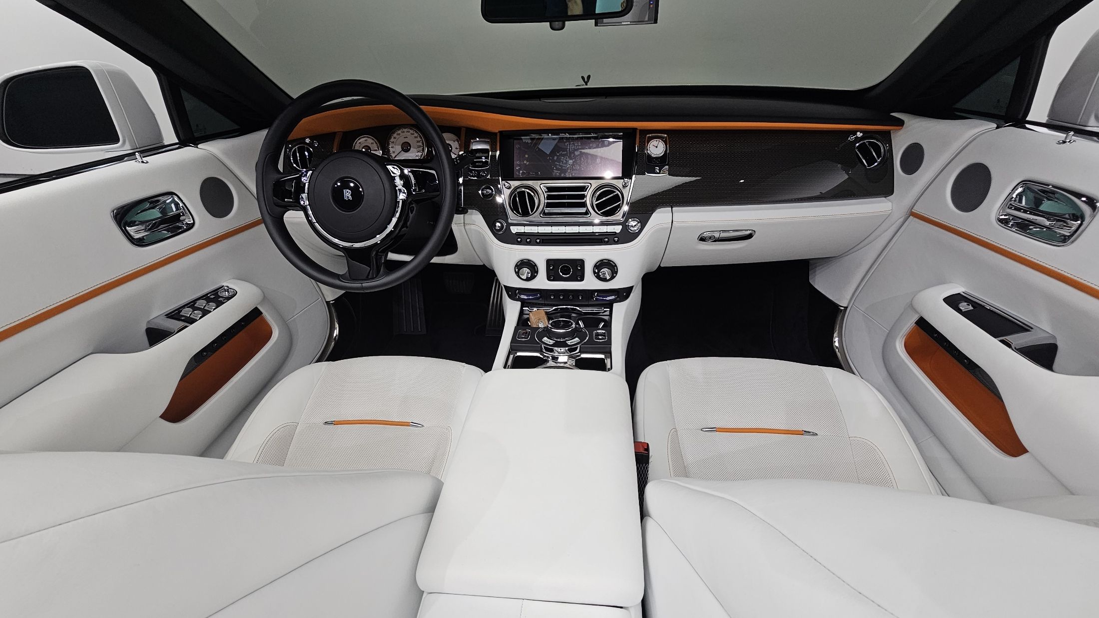 ROLLS ROYCE DAWN
