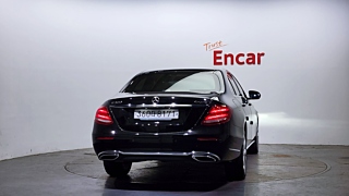 MERCEDES BENZ E-CLASS W213 2020