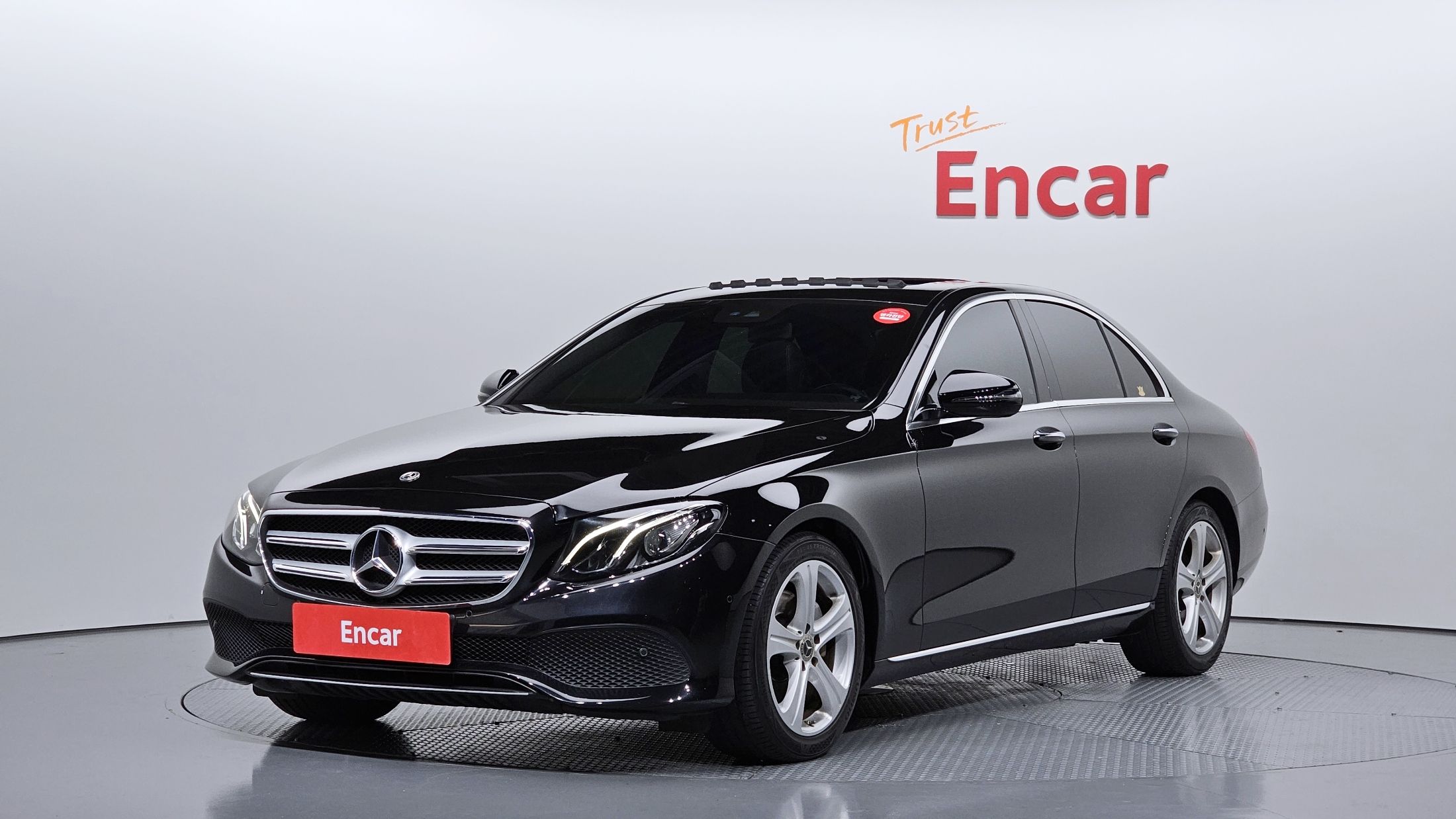 MERCEDES BENZ E-CLASS W213