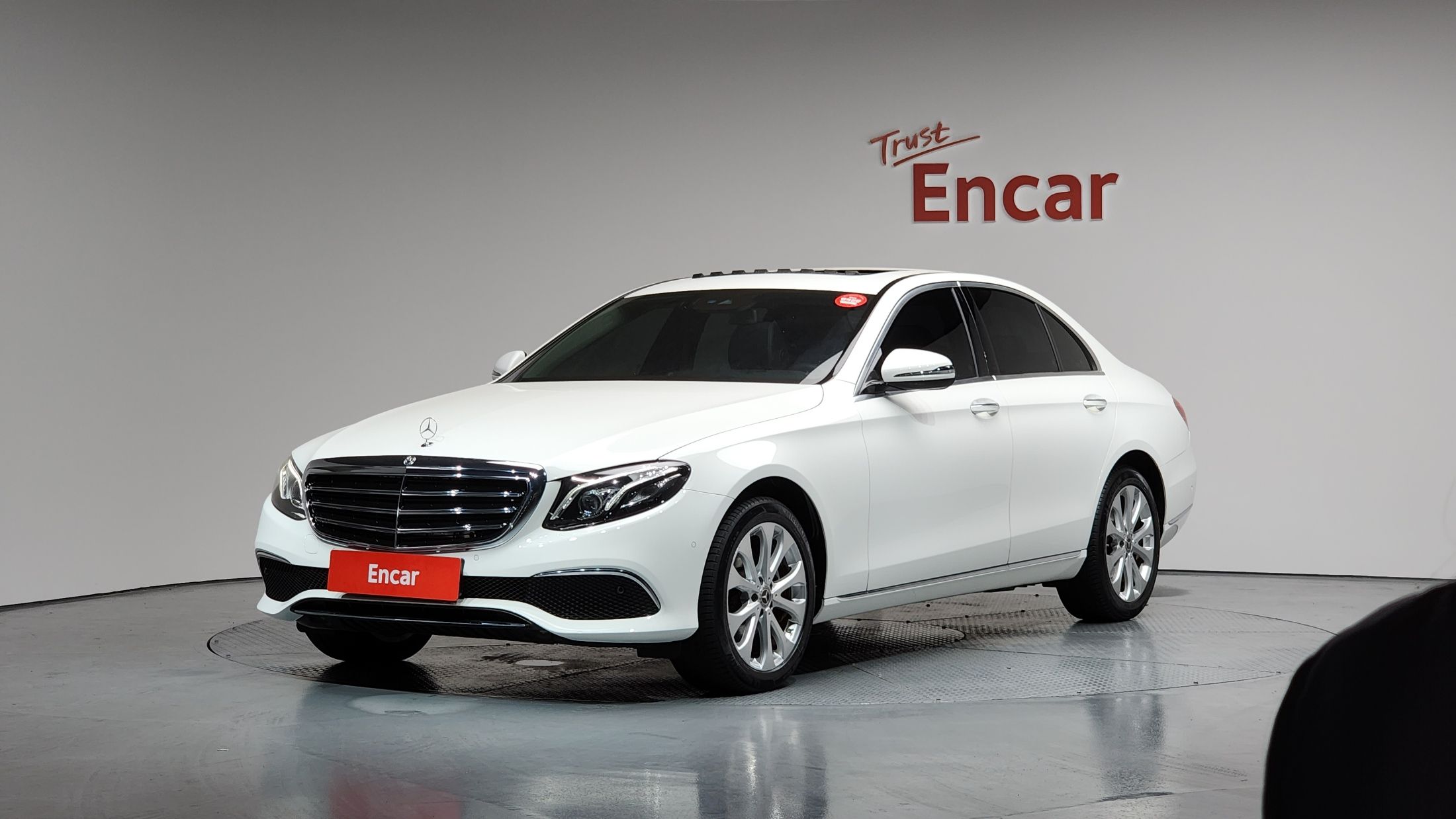 MERCEDES BENZ E-CLASS W213
