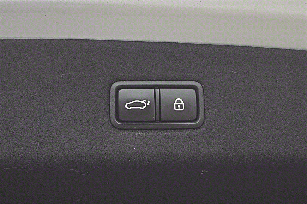 KIA K9 2018