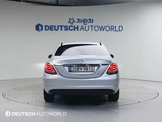 MERCEDES BENZ C-CLASS W205 2016