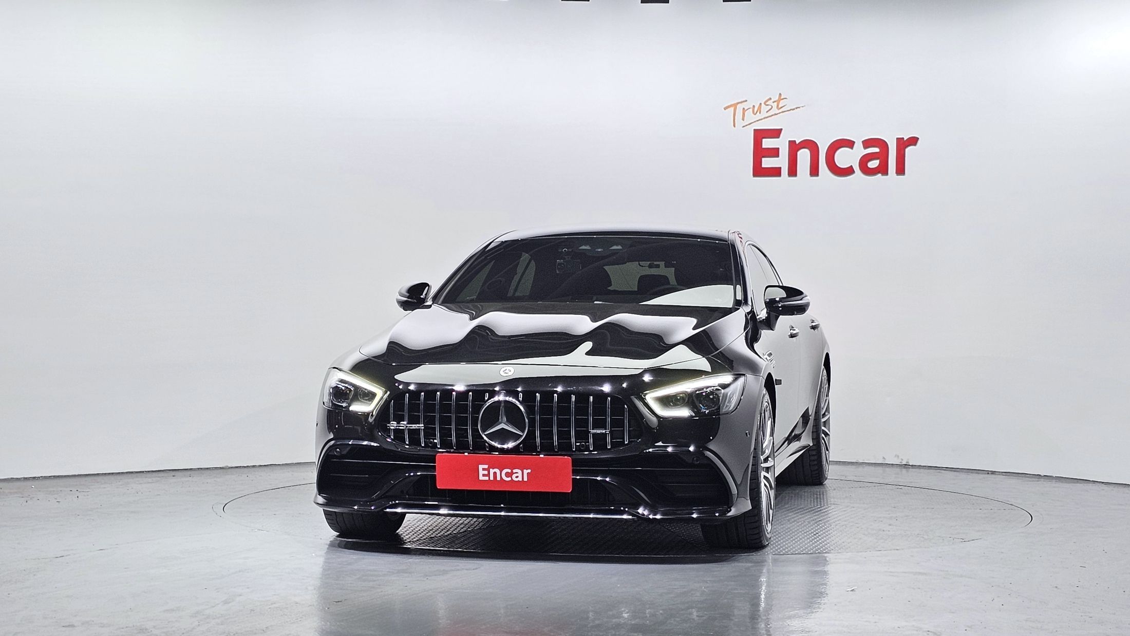 MERCEDES BENZ AMG GT 2019