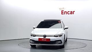 VOLKSWAGEN GOLF 2022