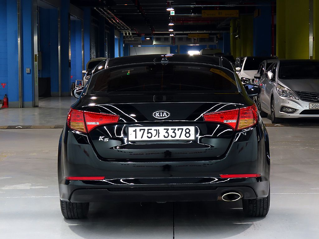 KIA K5 2011