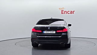 BMW 5-SERIES G30 2020