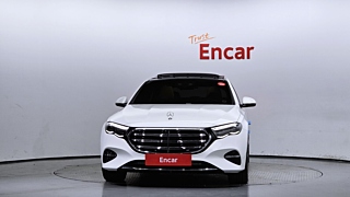 MERCEDES BENZ E-CLASS W214 2024