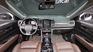 SAMSUNG QM6 2019