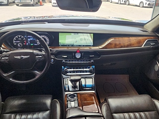 GENESIS EQ900 2016