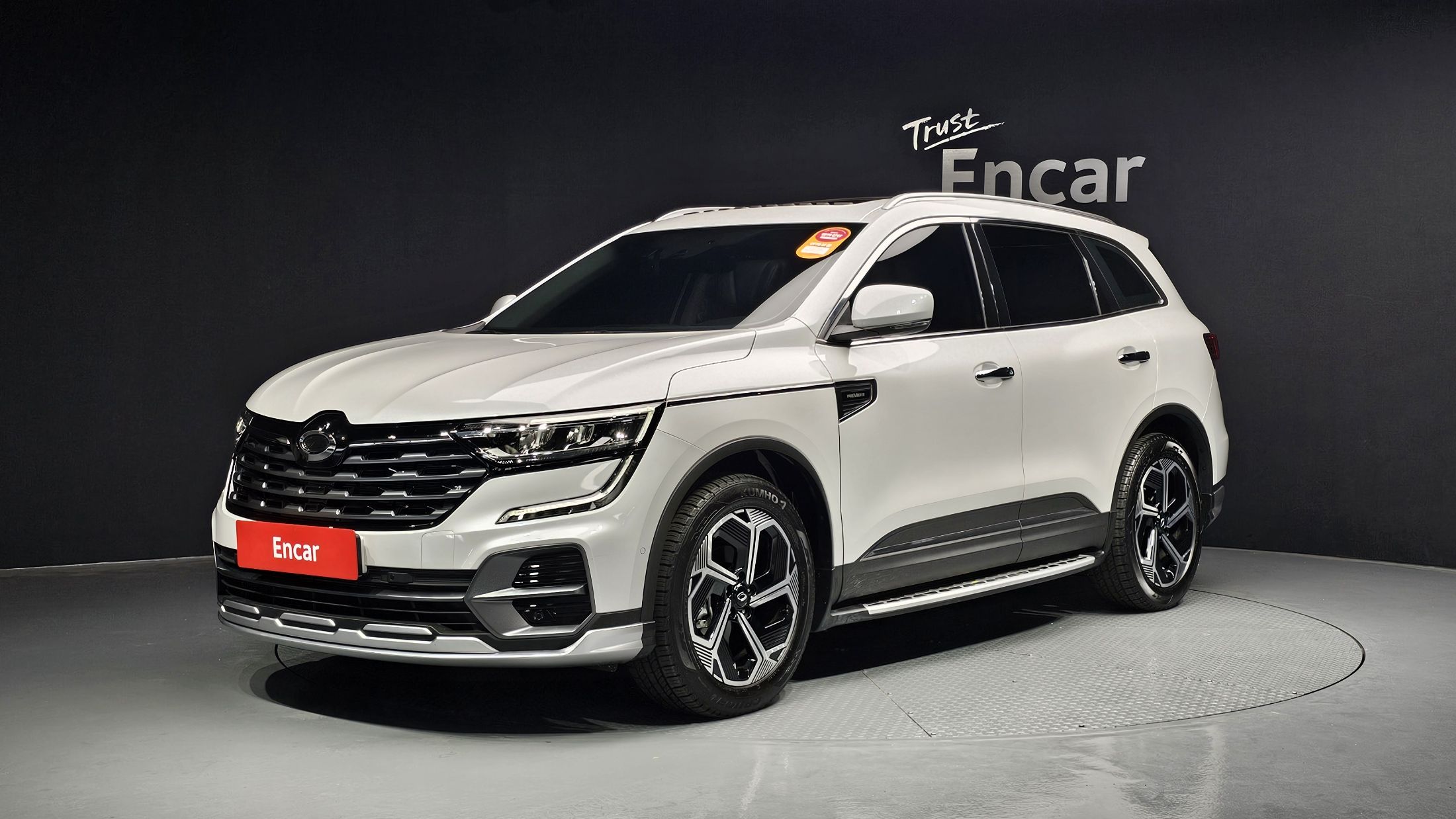 RENAULT SAMSUNG QM6
