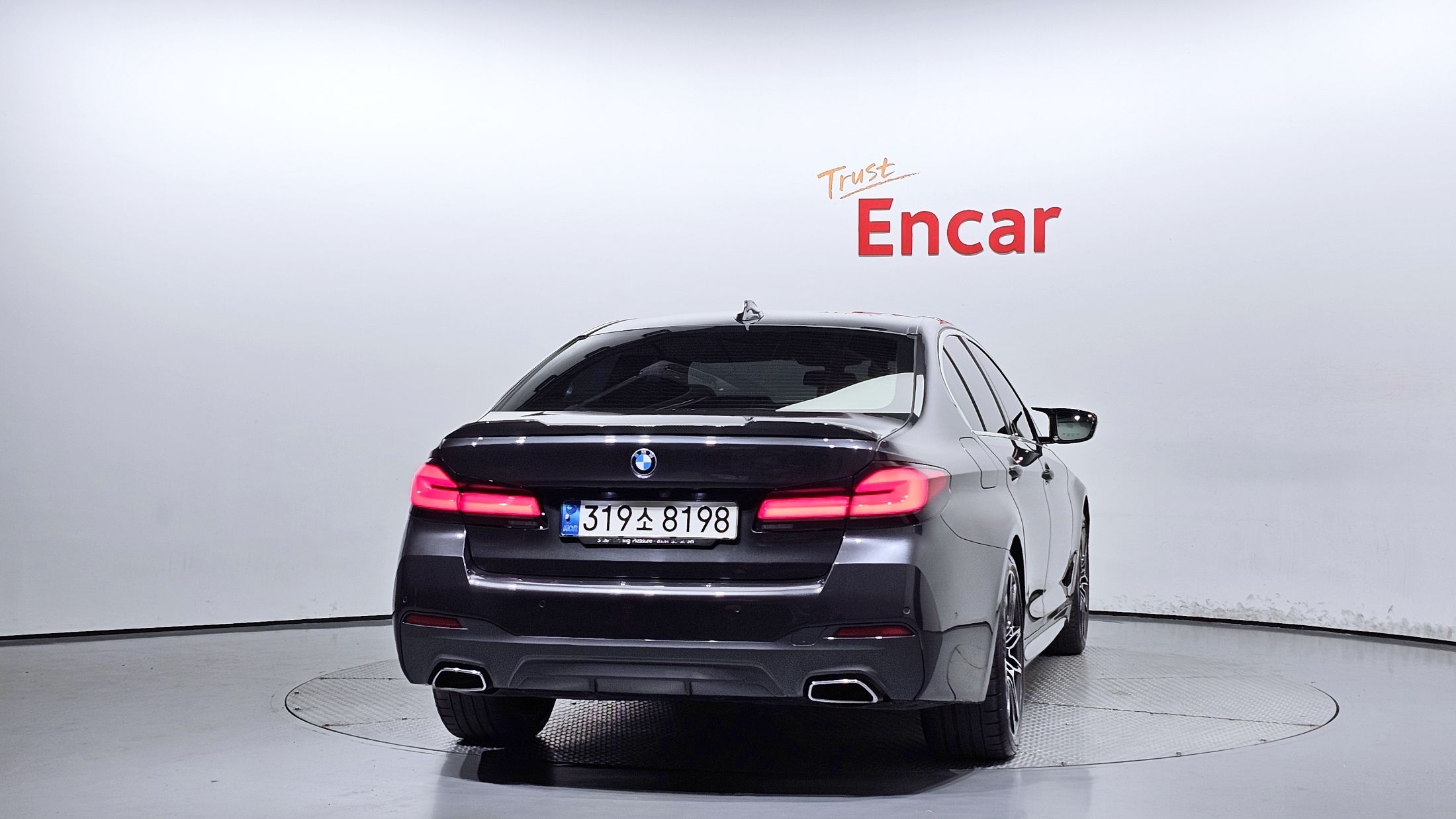 BMW 5-SERIES G30 2020