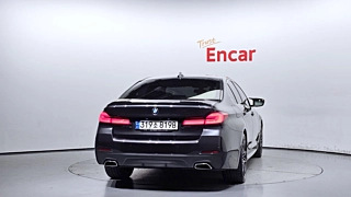 BMW 5-SERIES G30 2020