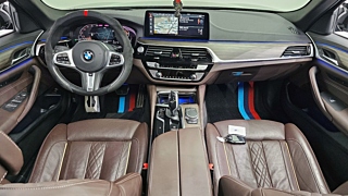 BMW 5-SERIES G30 2020