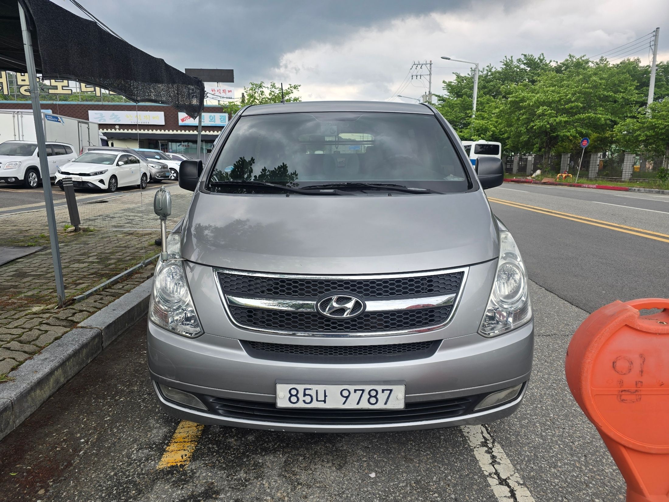 HYUNDAI STAREX GRAND