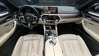 BMW 5-SERIES G30 2020