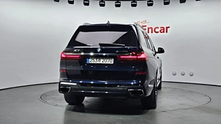 BMW X7 G07 2020