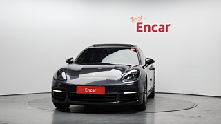 PORSCHE PANAMERA 971 2018