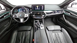 BMW 5-SERIES G30 2020