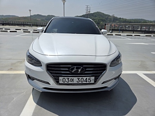 HYUNDAI GRANDEUR IG 2018