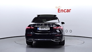 MERCEDES BENZ E-CLASS W213 2021